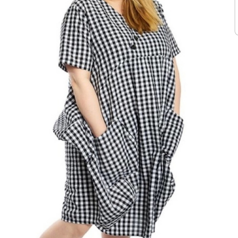 Dubgee by Whoopi Gingham Cocoon Dress w/ Pockets & Button Detail Navy & White 1X